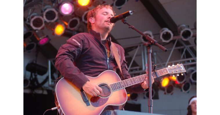 Chris Tomlin Celebrates Unprecedented Career Milestone With Over 3 Years (157+ Career Weeks) Spent at #1 Following the Success of "Holy Forever"