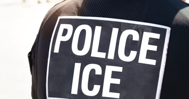 Illinois Church Reimagines Nativity as Political Protest