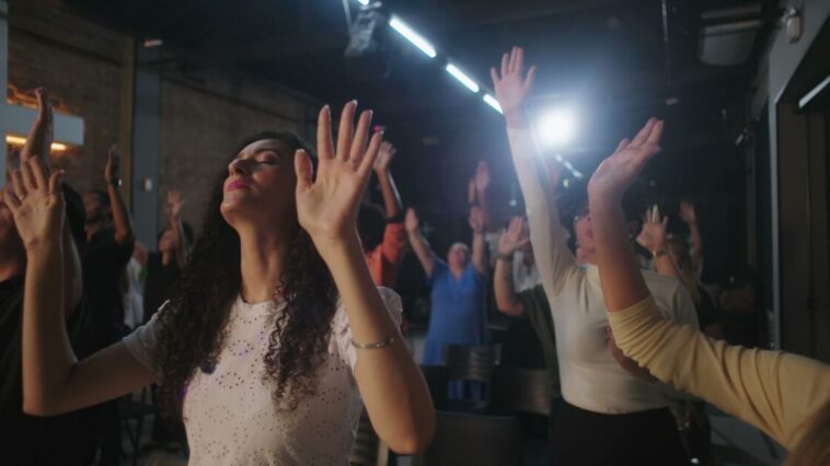 Franklin Graham Preaches at World’s End