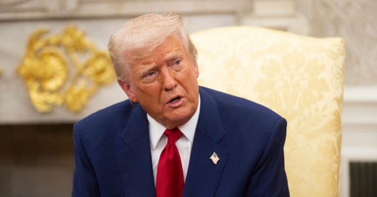 Pastors Gather to Pray With Trump Amid Iran Tensions