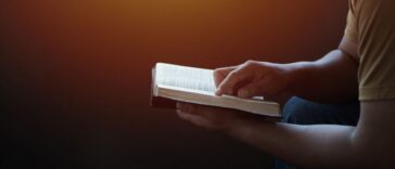 America Reads the Bible Aloud in Historic Event