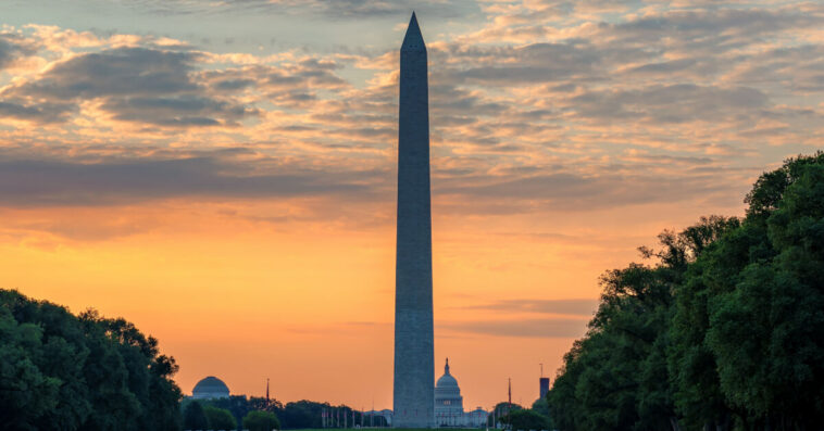 National Mall Worship Event Calls America Back to God