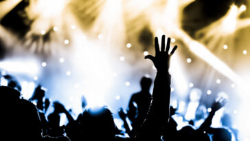 Brandon Lake Encourages Christians to Shine Bright
