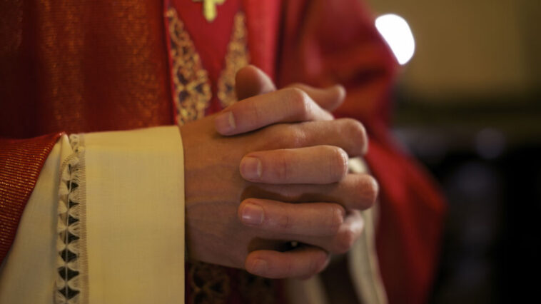 Nicaragua Detains Elderly Bishop Amid Crackdown