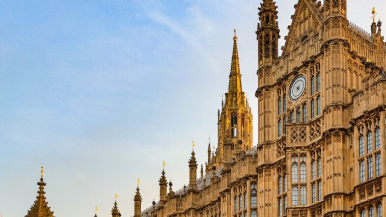 UK Lawmaker Warns of Growing Christian Persecution